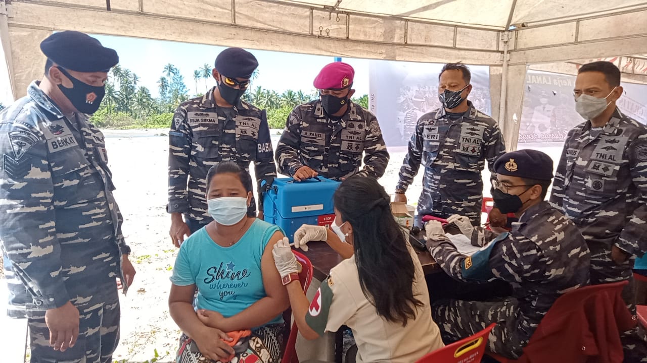 Lanal Nias Kembali Gelar...