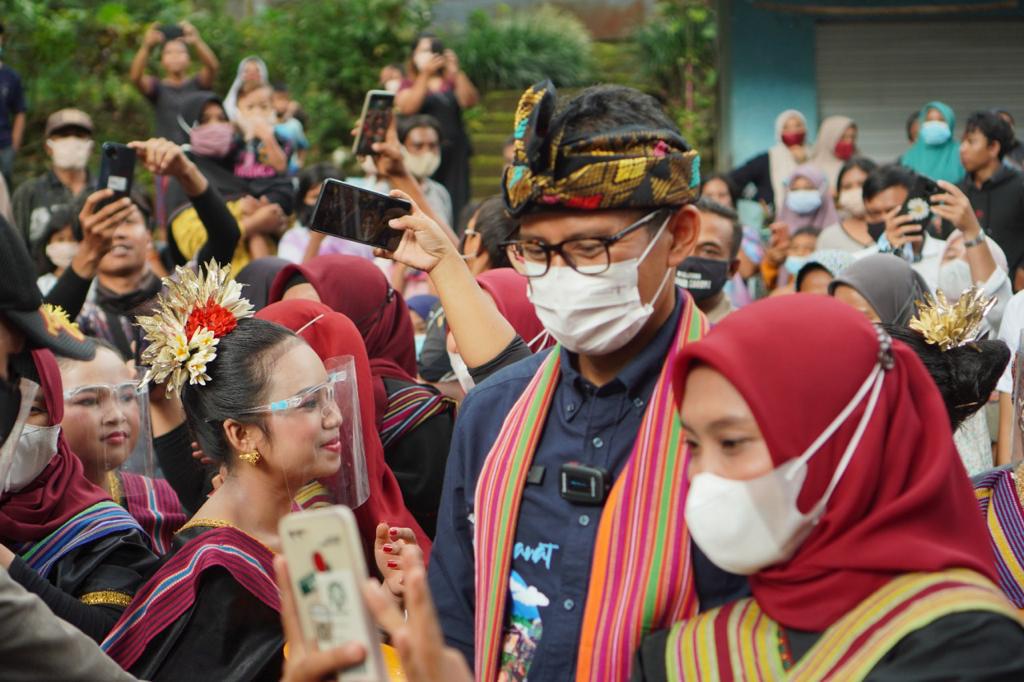 Sandiaga Uno: Tradisi...