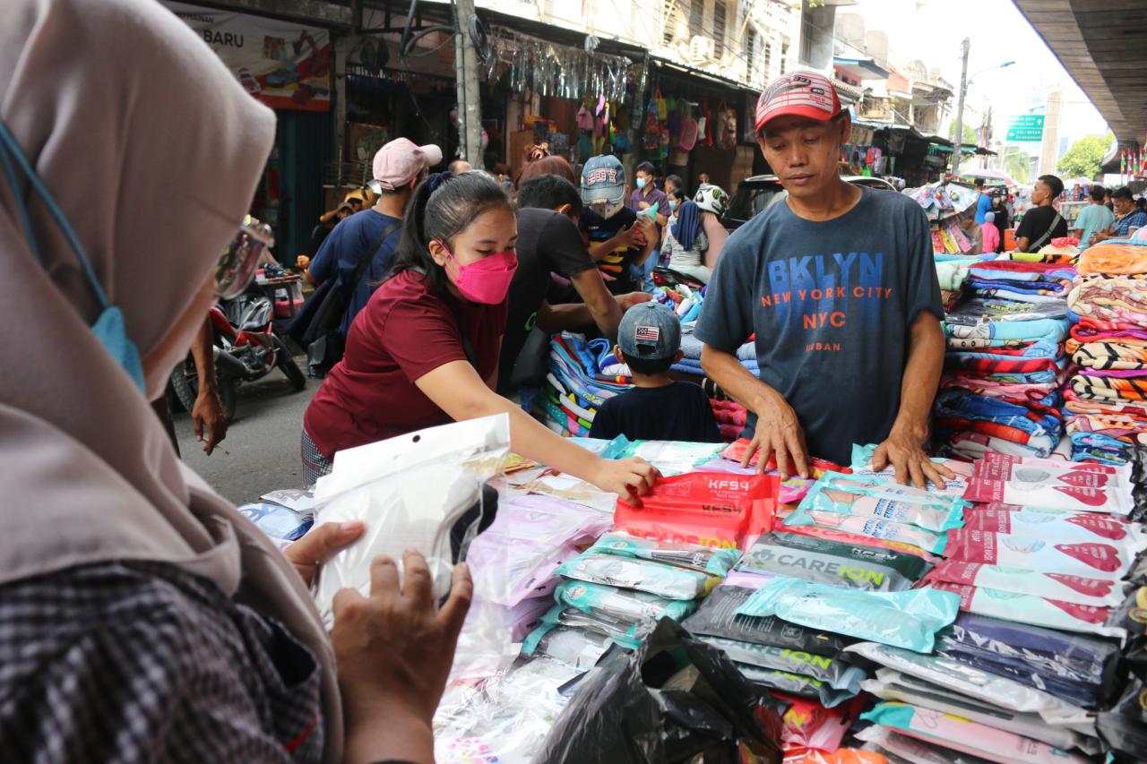 Jakarta PPKM Level 1,...