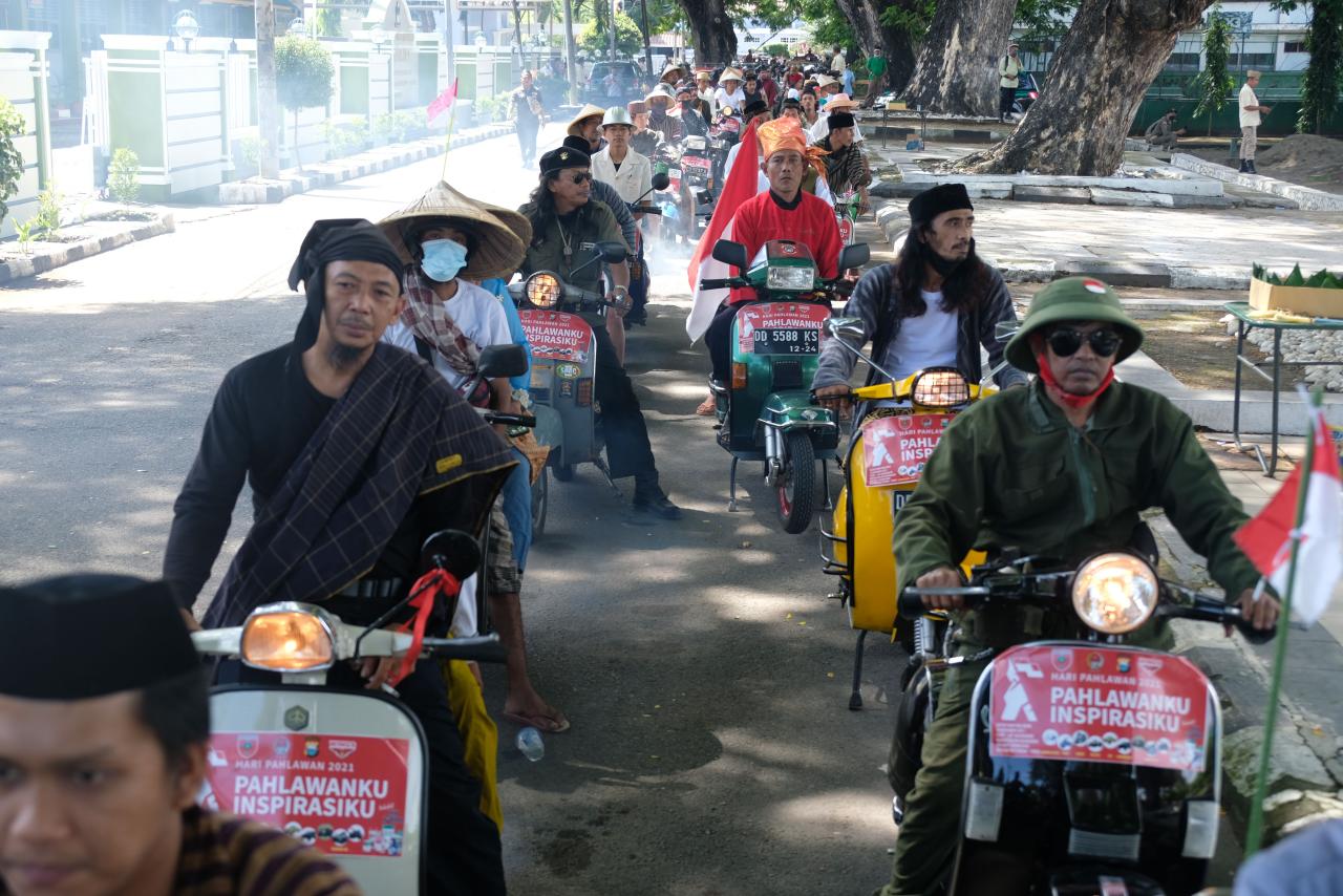 Pawai Kendaraan Klasik...