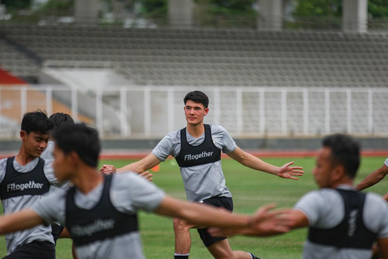 Mengintip Latihan Perdana...
