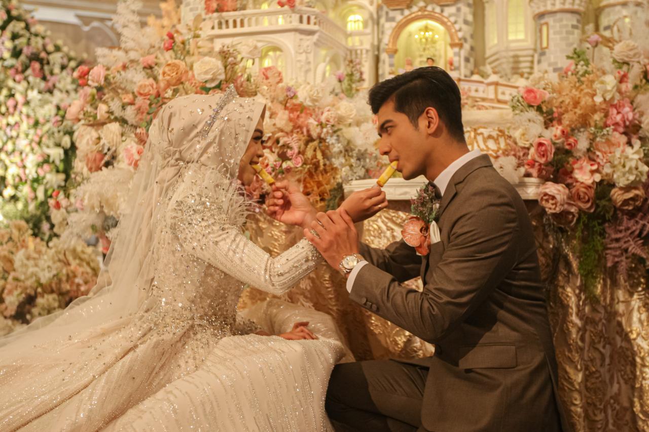 Momen Romantis Ria Ricis...