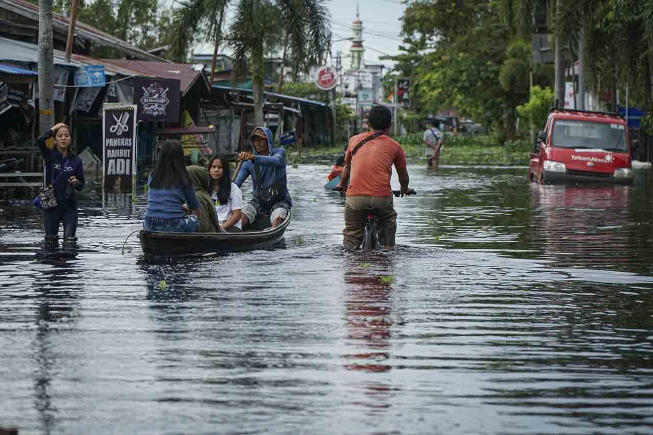 32.919 Warga di Tujuh...