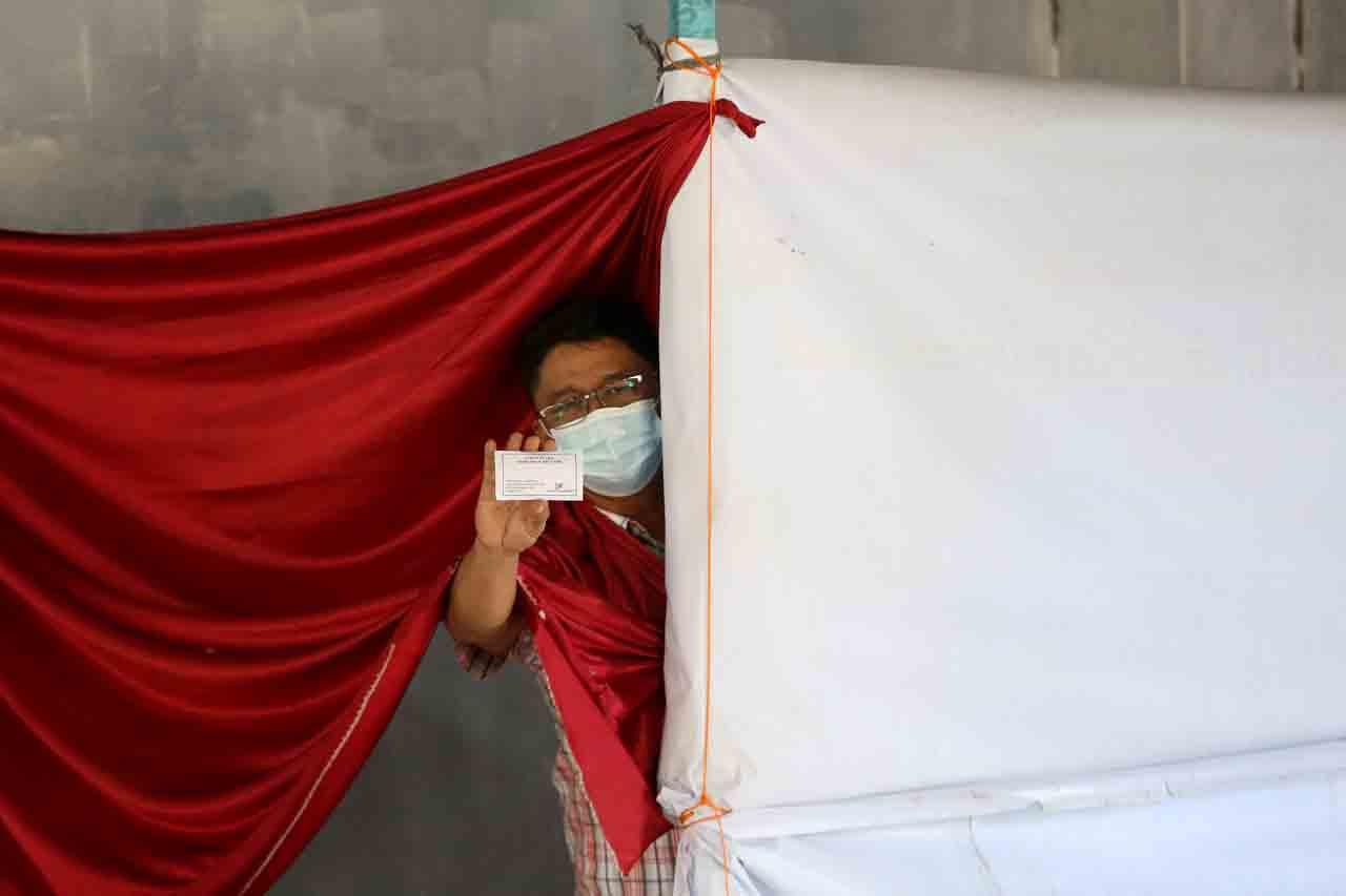 Pemilihan Kepala Desa...