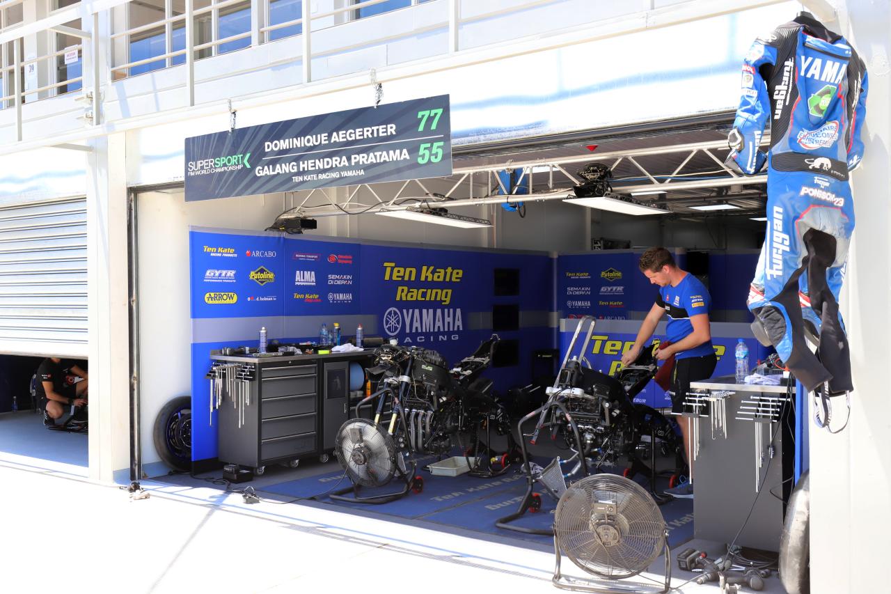 Pembalap WSBK Uji Coba...