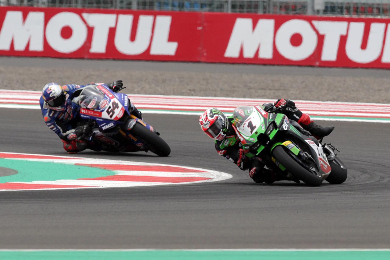 Jonathan Rea Menangi...