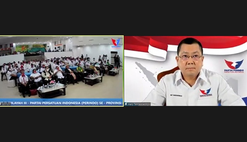Hary Tanoesoedibjo Hadiri...