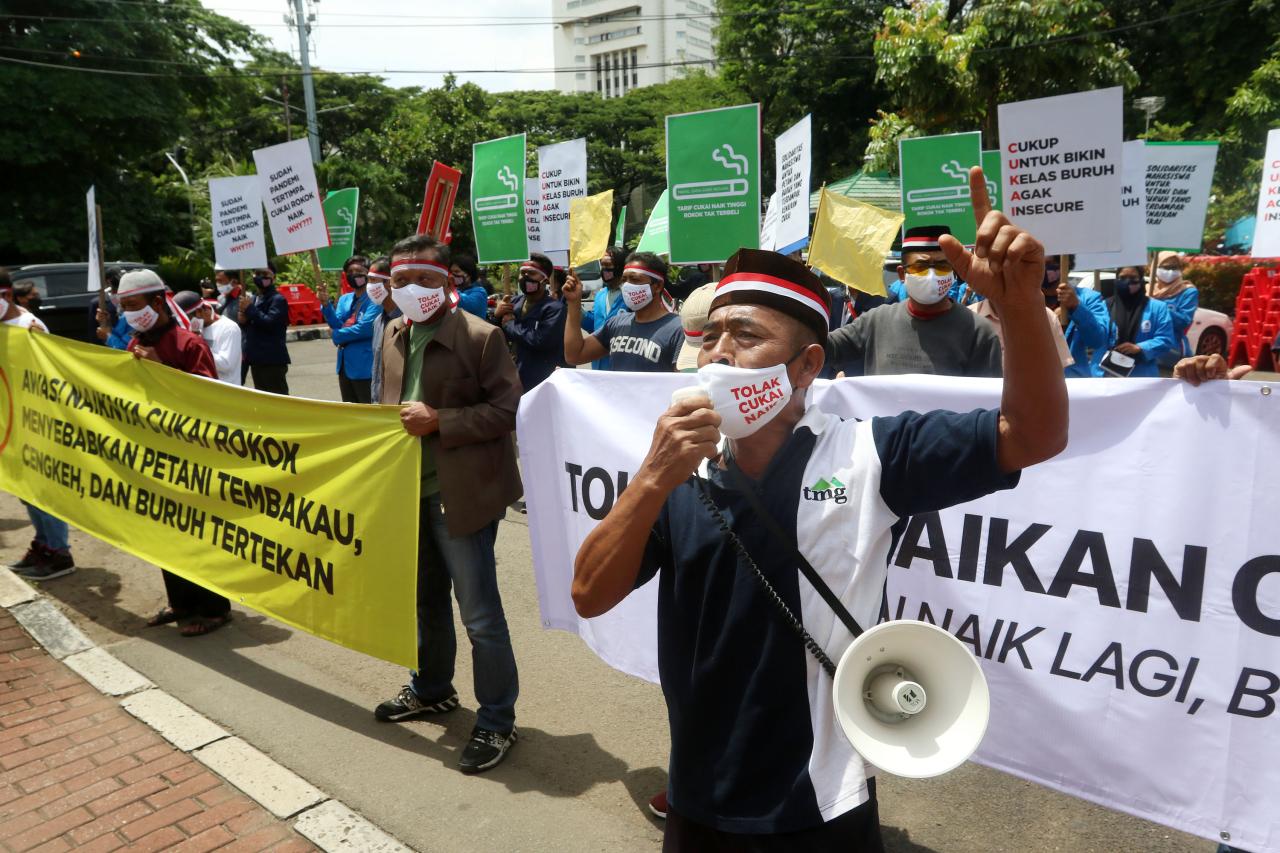 Aksi Tolak Kenaikan...