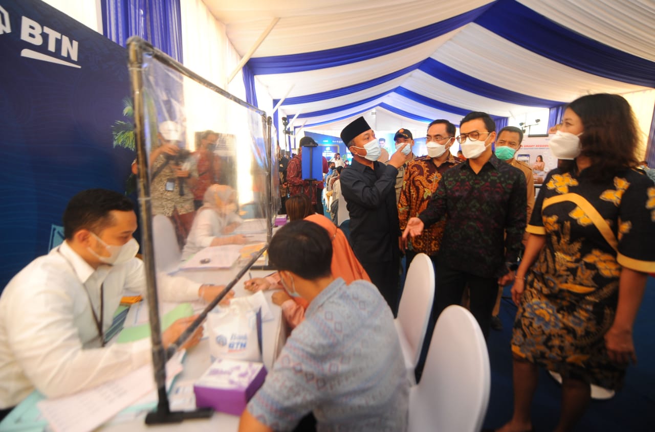 BTN Gelar Akad Massal...