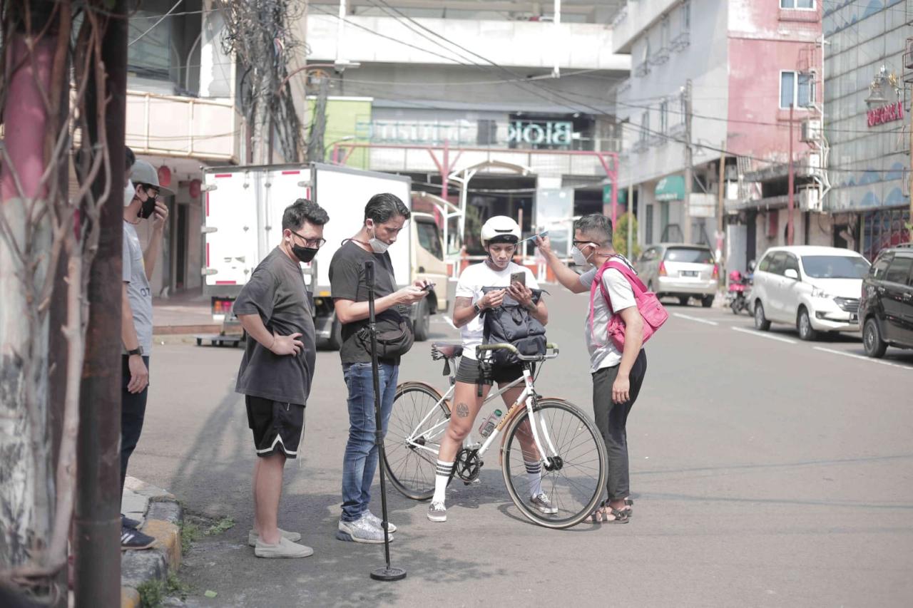 JTZ Luncurkan Video...