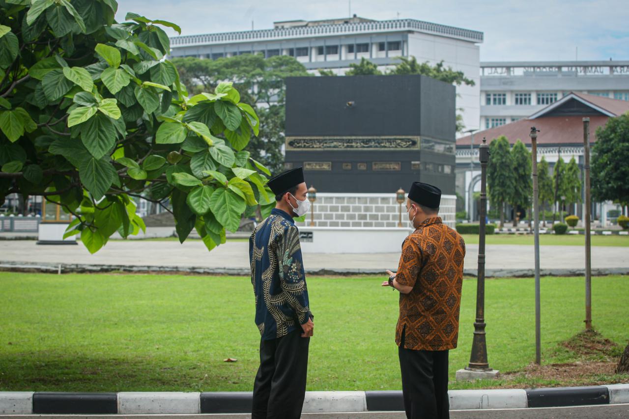 Asrama Haji Pondok Gede...