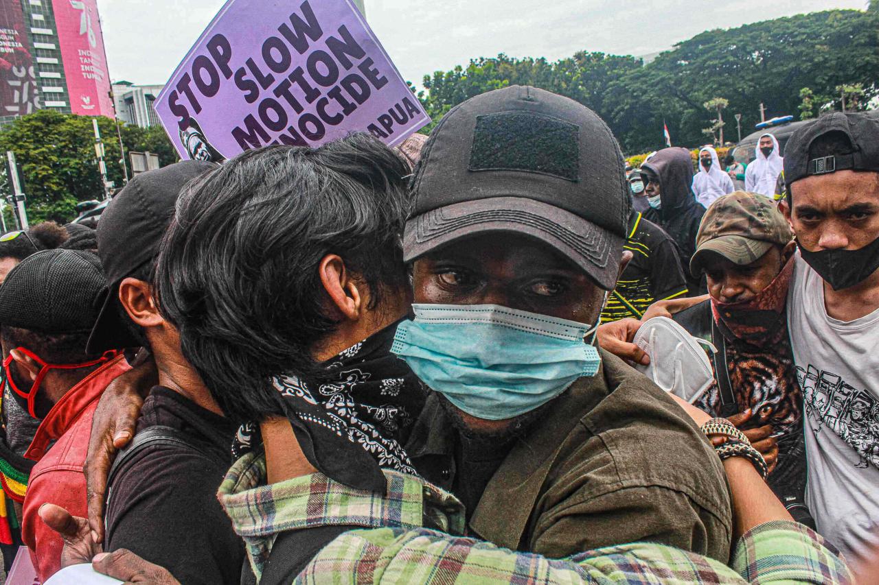 Peringati Kemerdekaan...