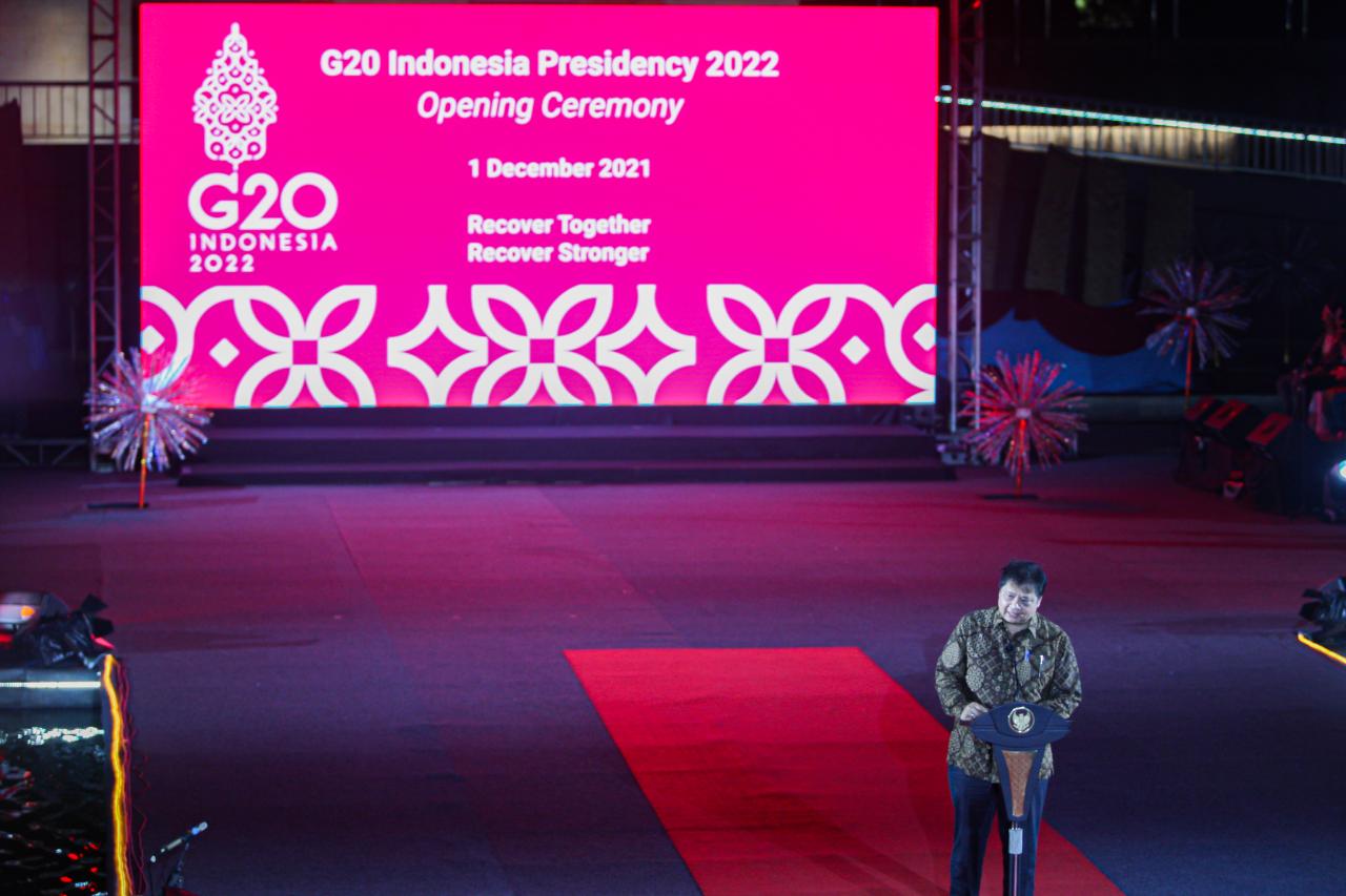 Menko Airlangga Luncurkan...