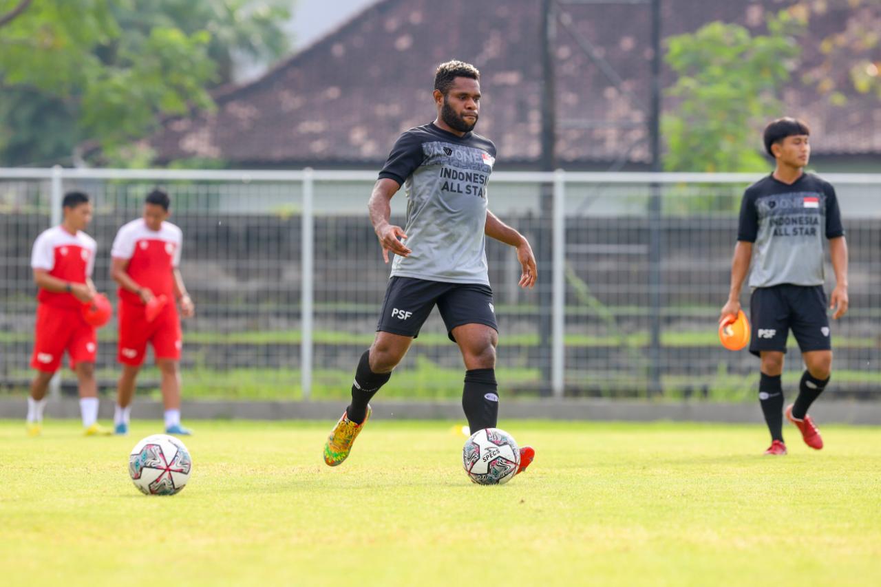Persiapan Timnas Indonesia...