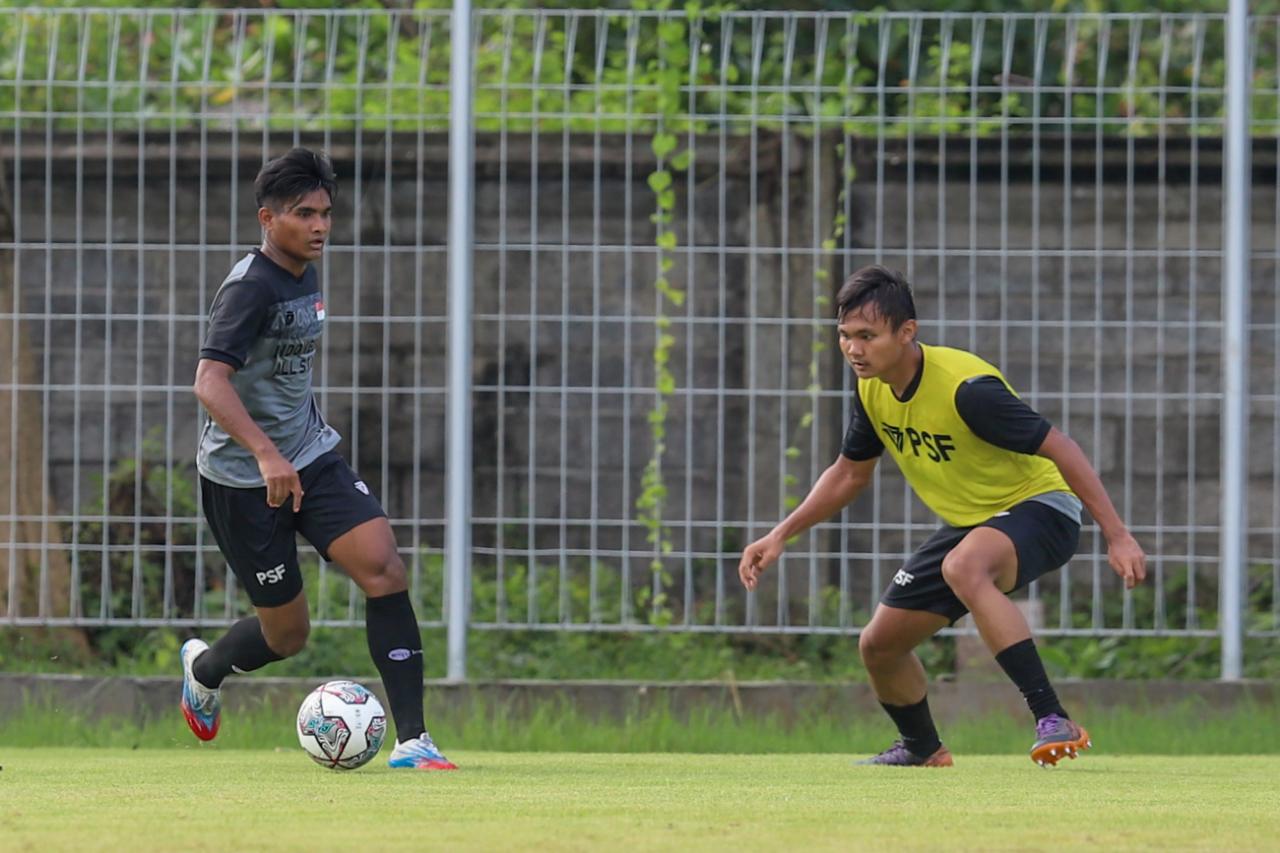 Persiapan Timnas Indonesia...