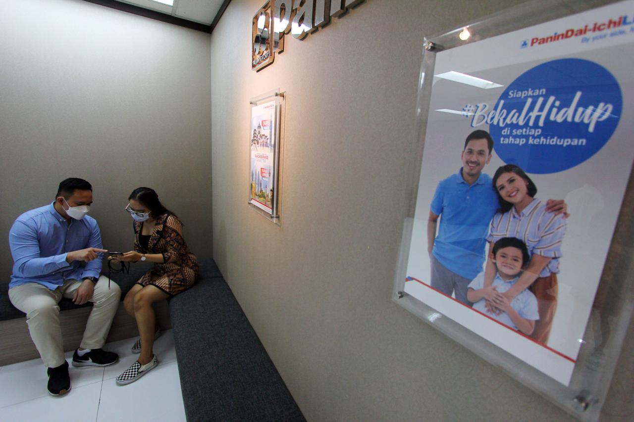 Bayar Klaim Rp11 Miliar,...