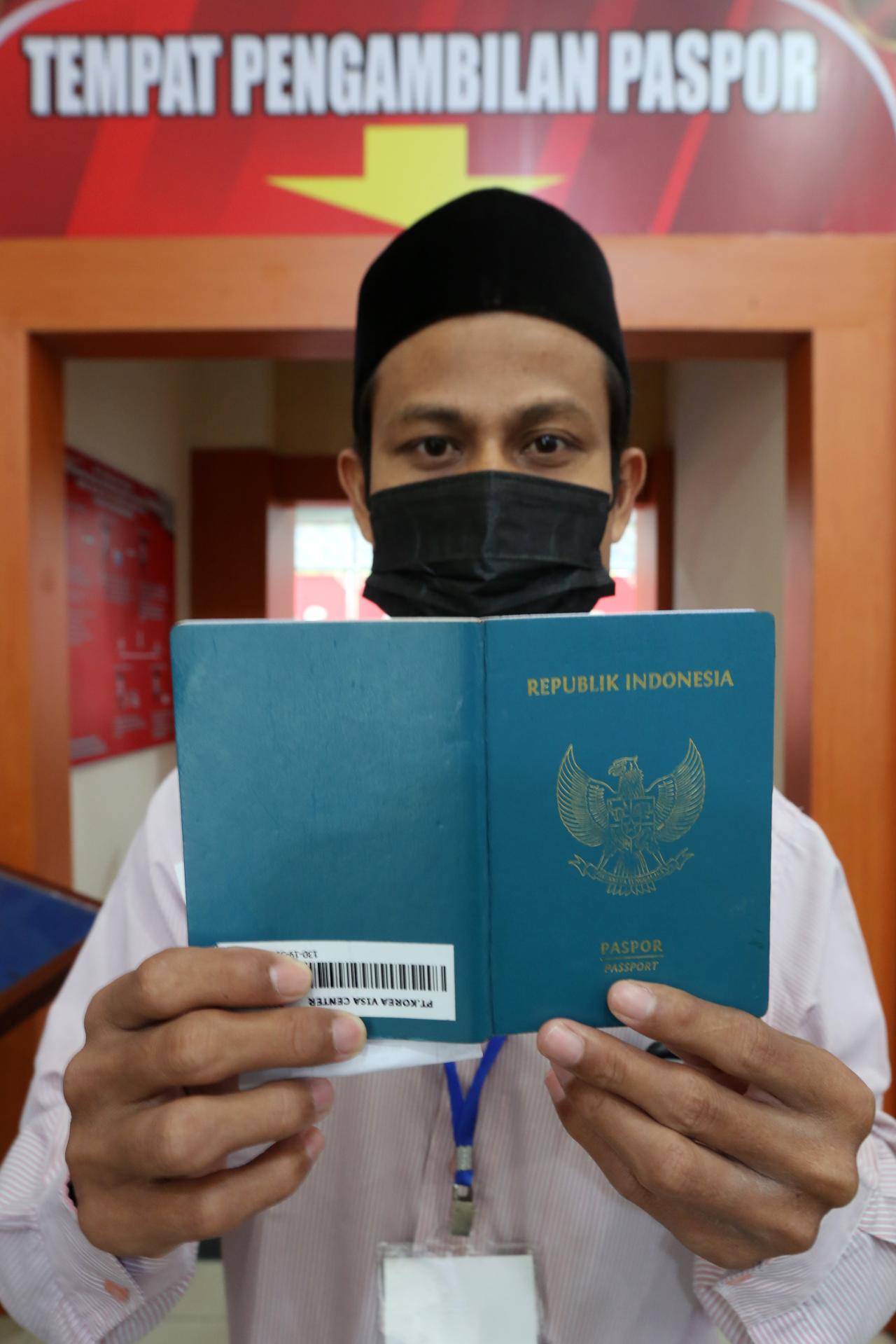 Umrah Kembali Dibuka,...