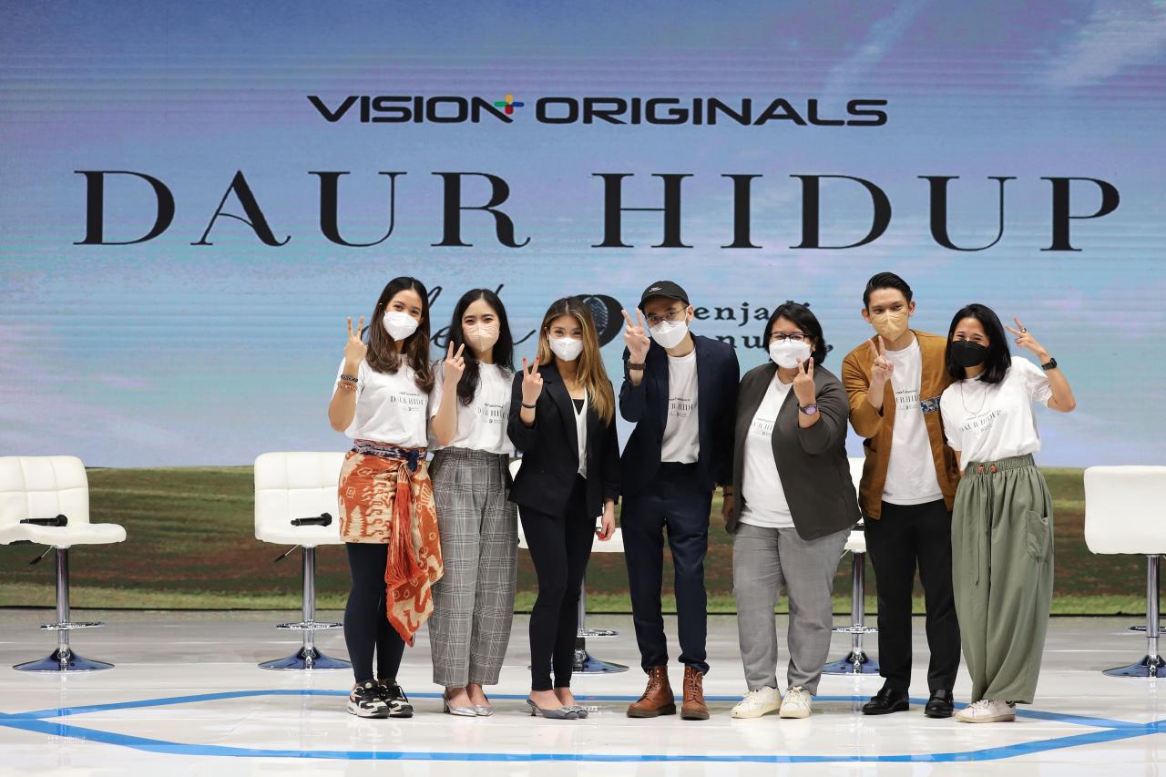 Vision+ dan Menjadi...