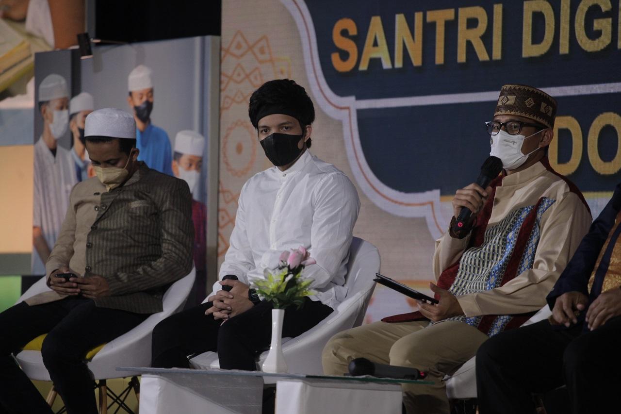 Sandiaga Uno: Santri...