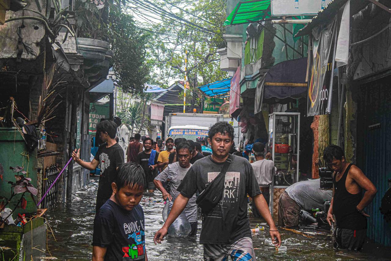 Banjir Rob Landa Permukiman...