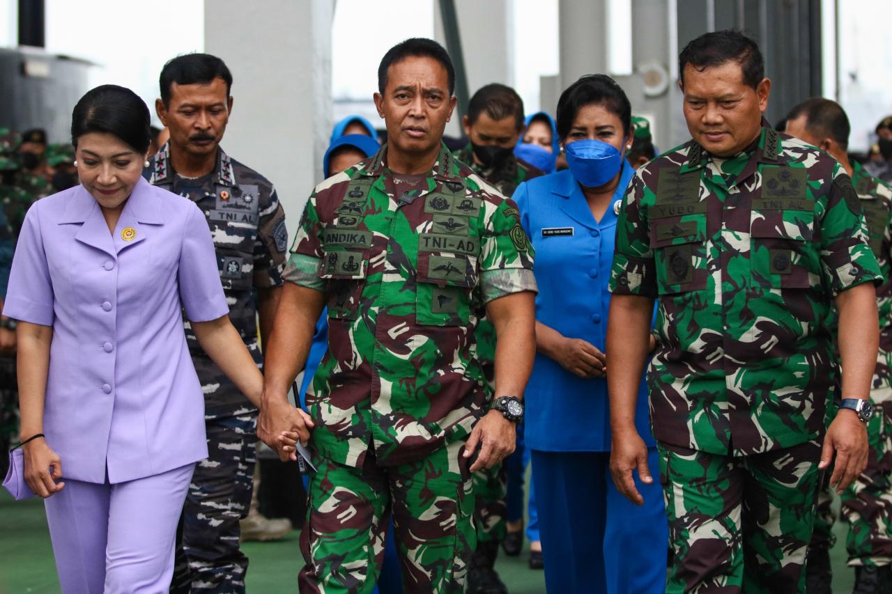 Sambangi Koarmada II,...