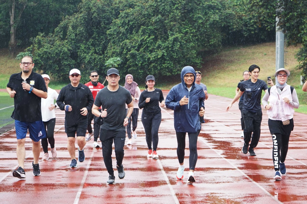 Penutupan BNI-UI Half...
