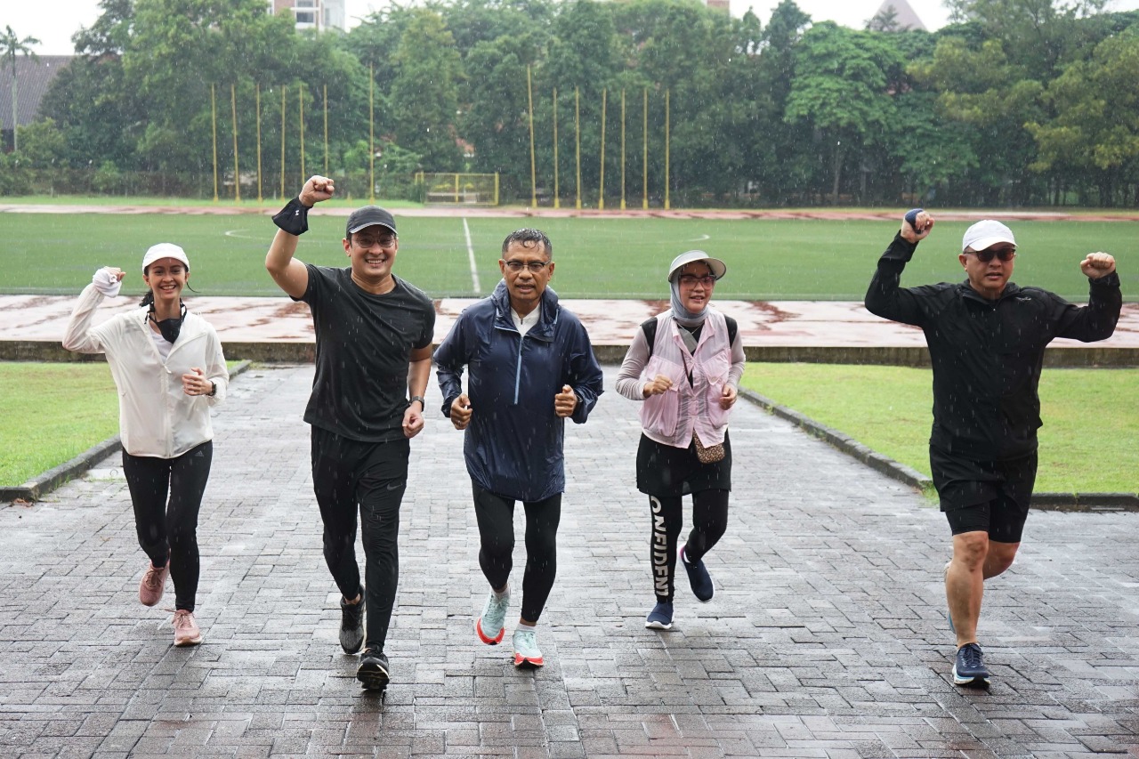 Penutupan BNI-UI Half...