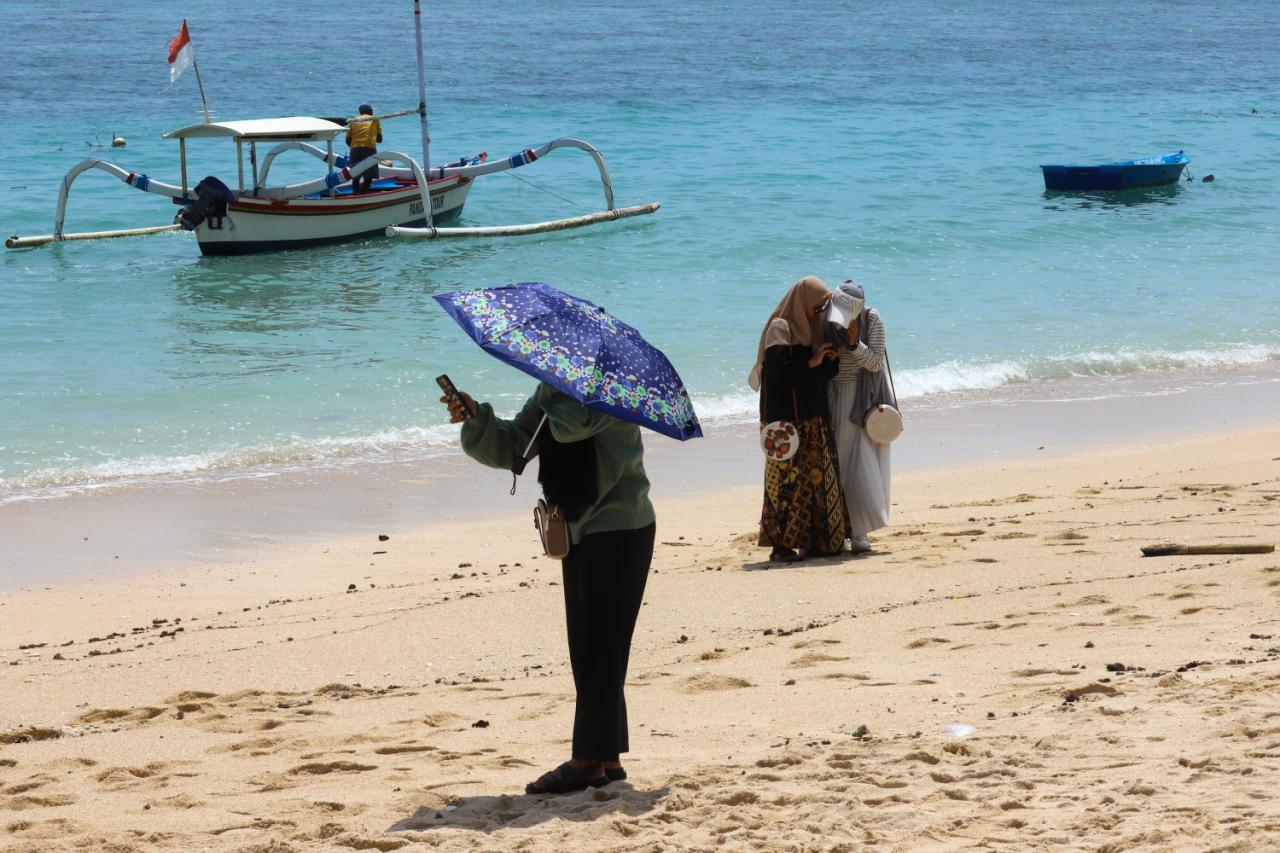 Wisata Pantai Pandawa...