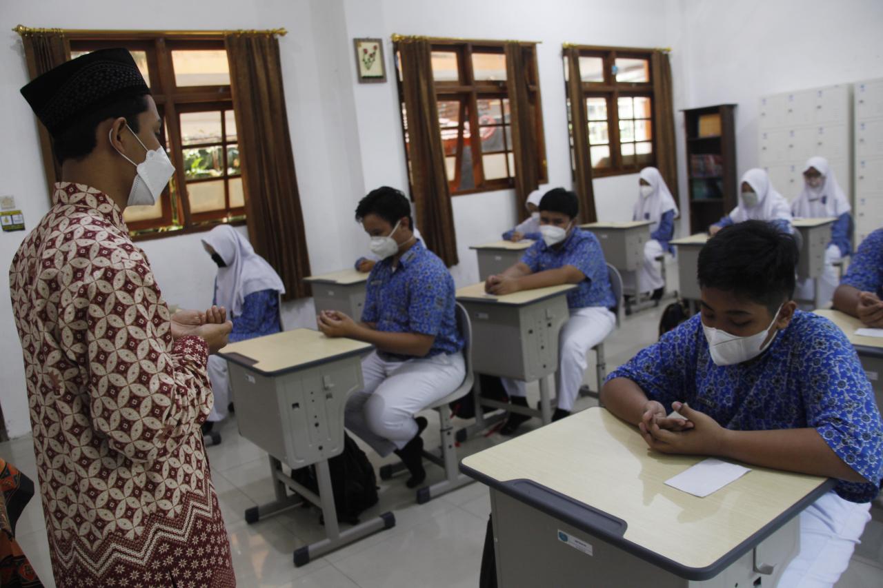 Aksi Peduli Sesama untuk...