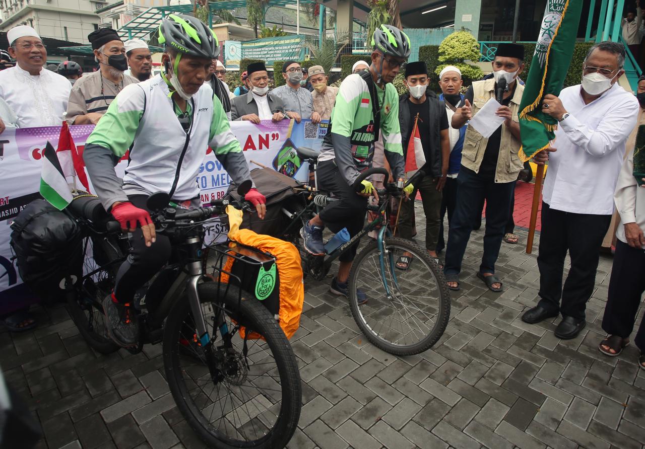 Dua Warga Asal Tangerang...