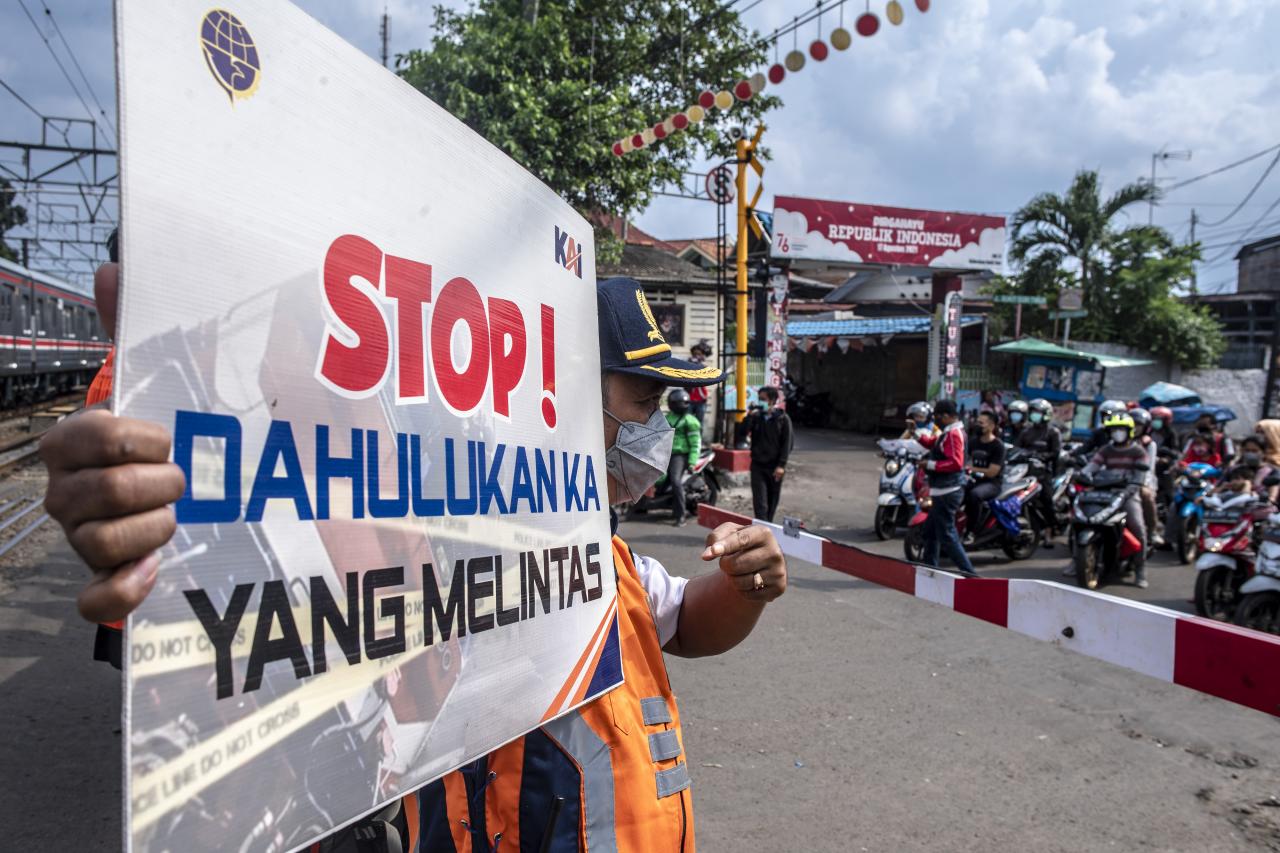 Sosialisasi Keselamatan...