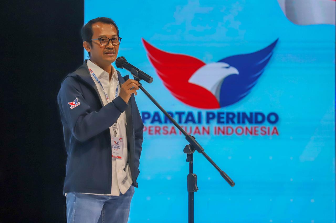 Hary Tanoesoedibjo Tutup...