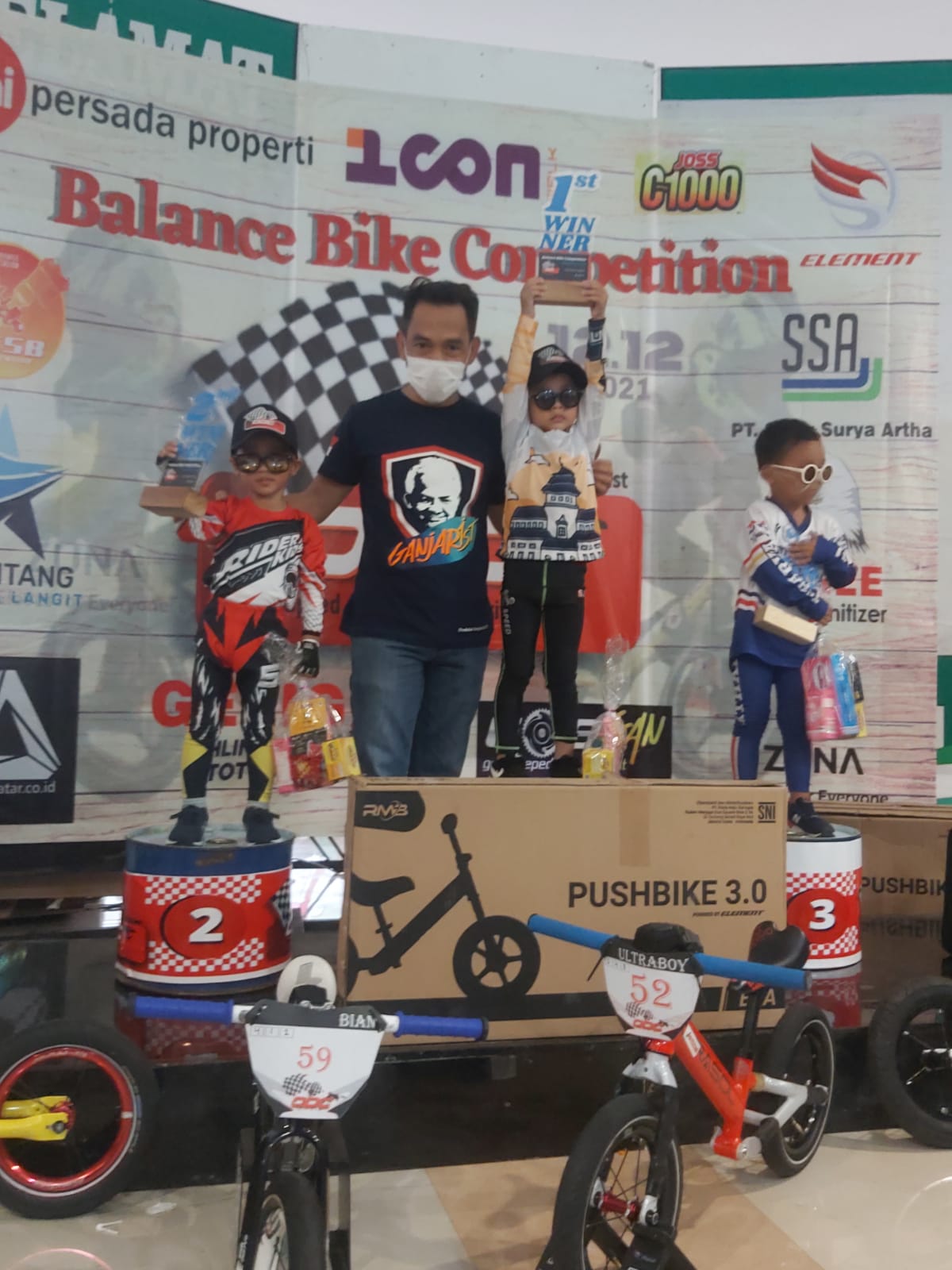 Keseruan Lomba Balance...