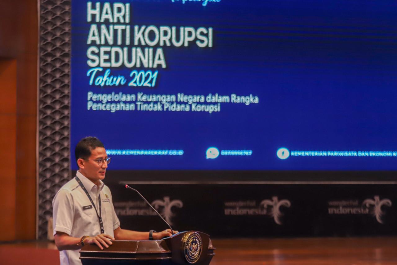 Peringati Hari Anti...