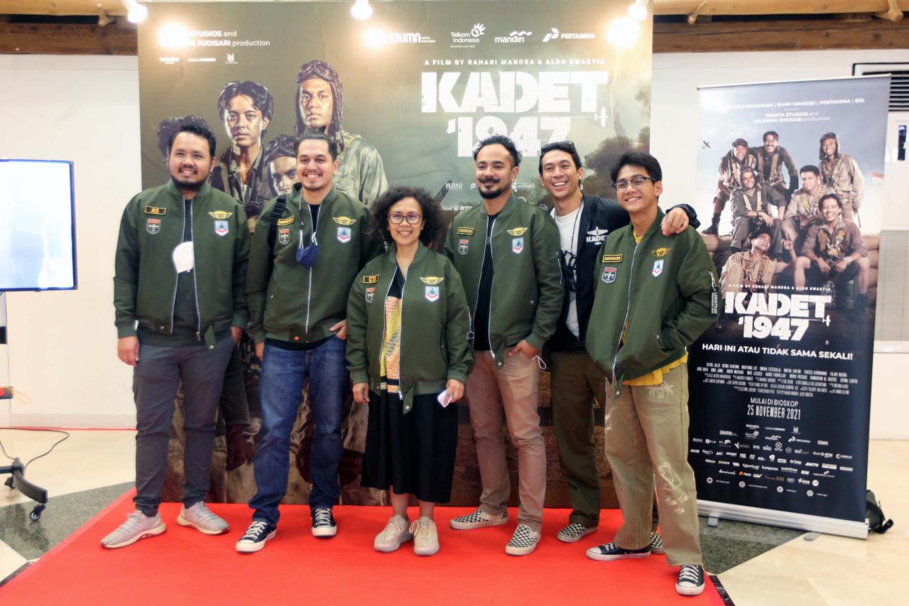 Tiga Pekan Dirilis,...