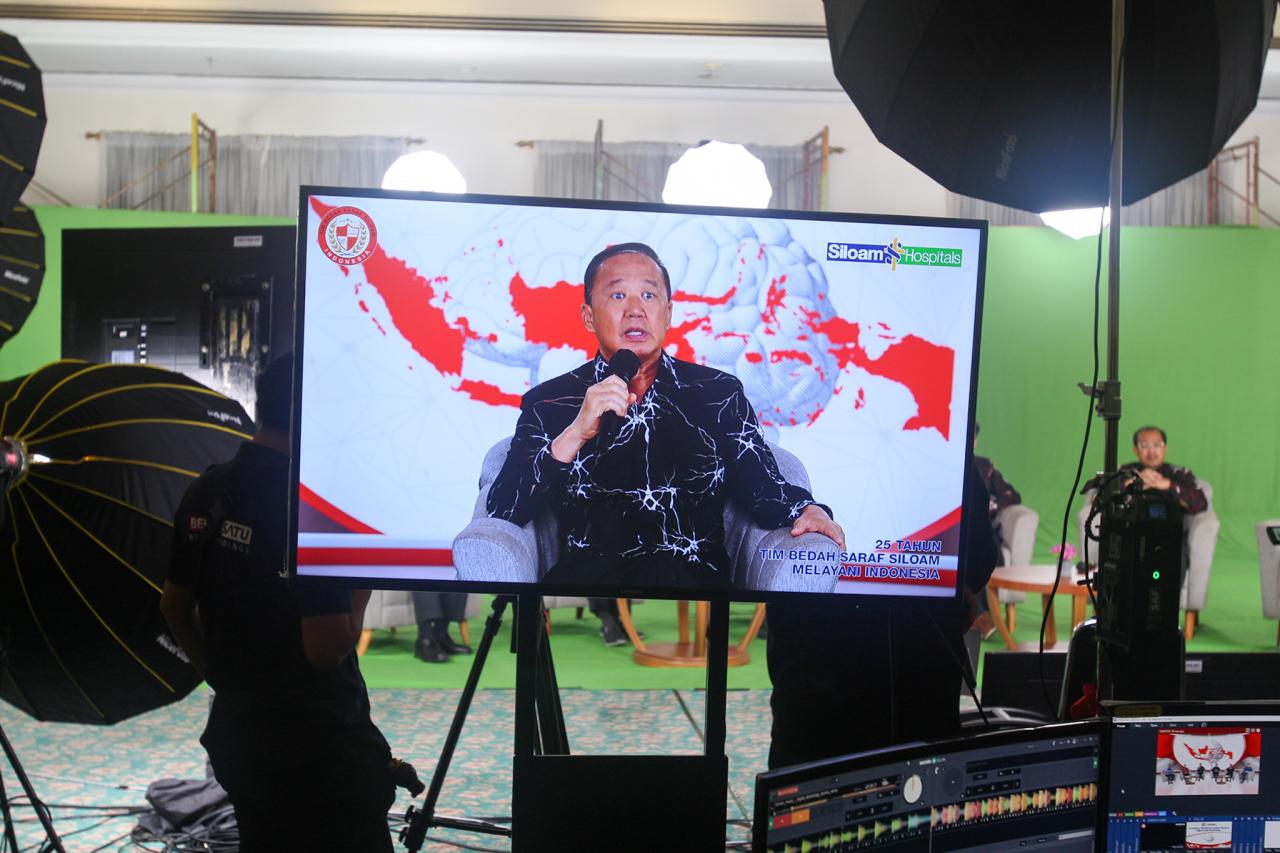 5 Tahun Tim Bedah Saraf,...