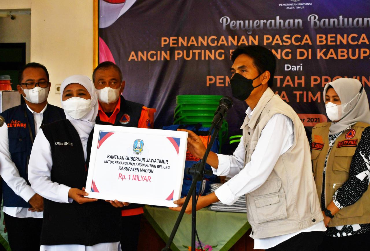 Gubernur Jawa Timur...