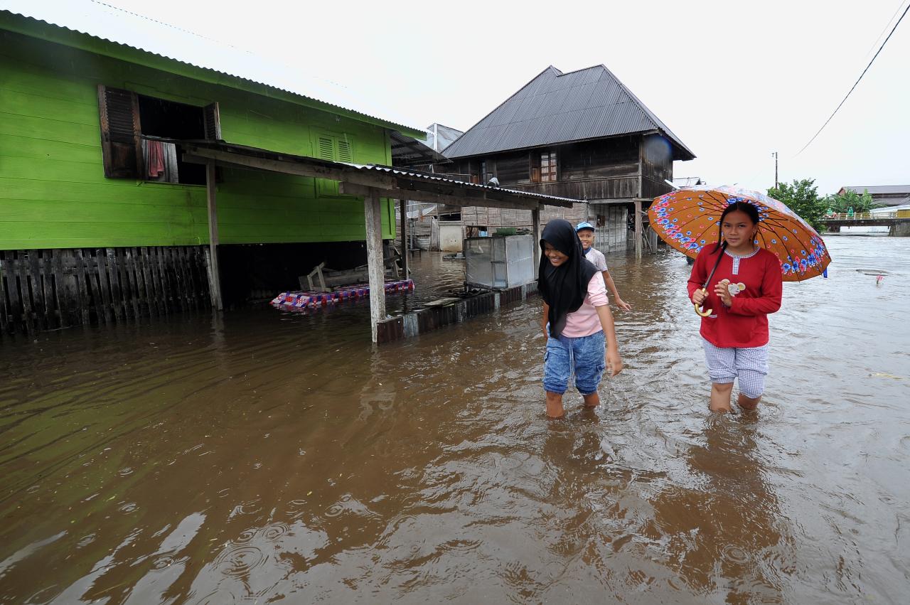 Banjir Luapan Sungai...