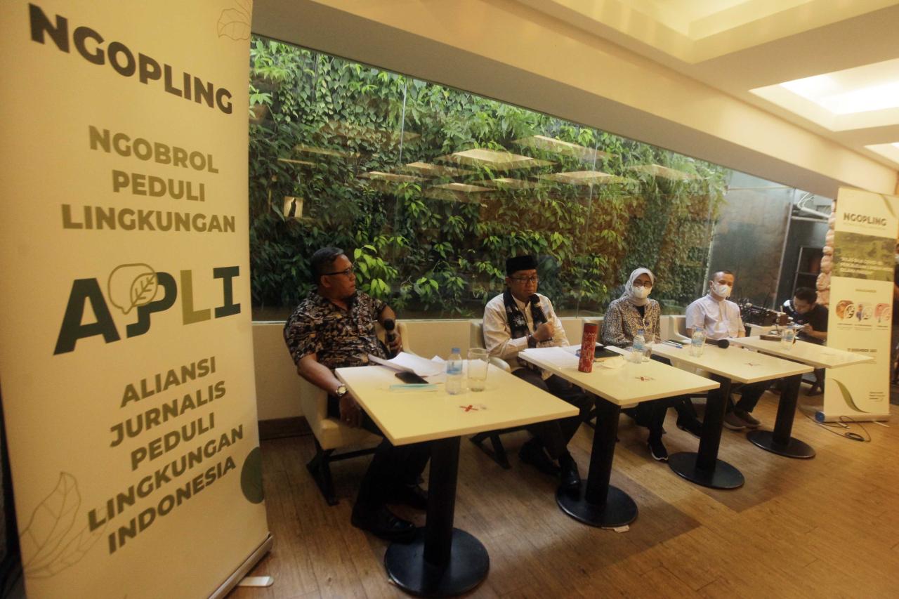 AJPLI Gelar Ngobrol...