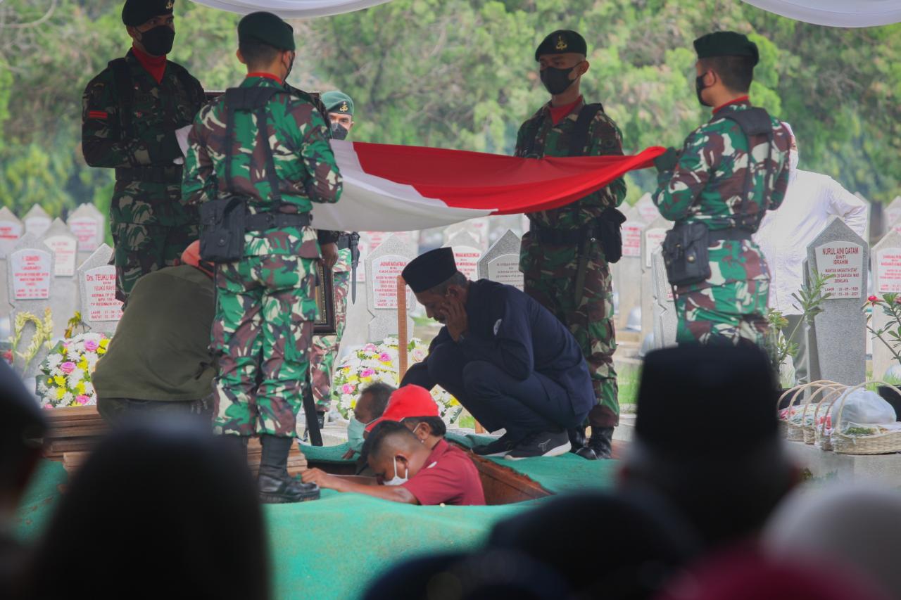 Jenazah Mantan Ketua...