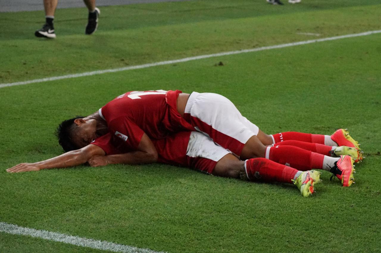 Lolos ke Semifinal Piala...