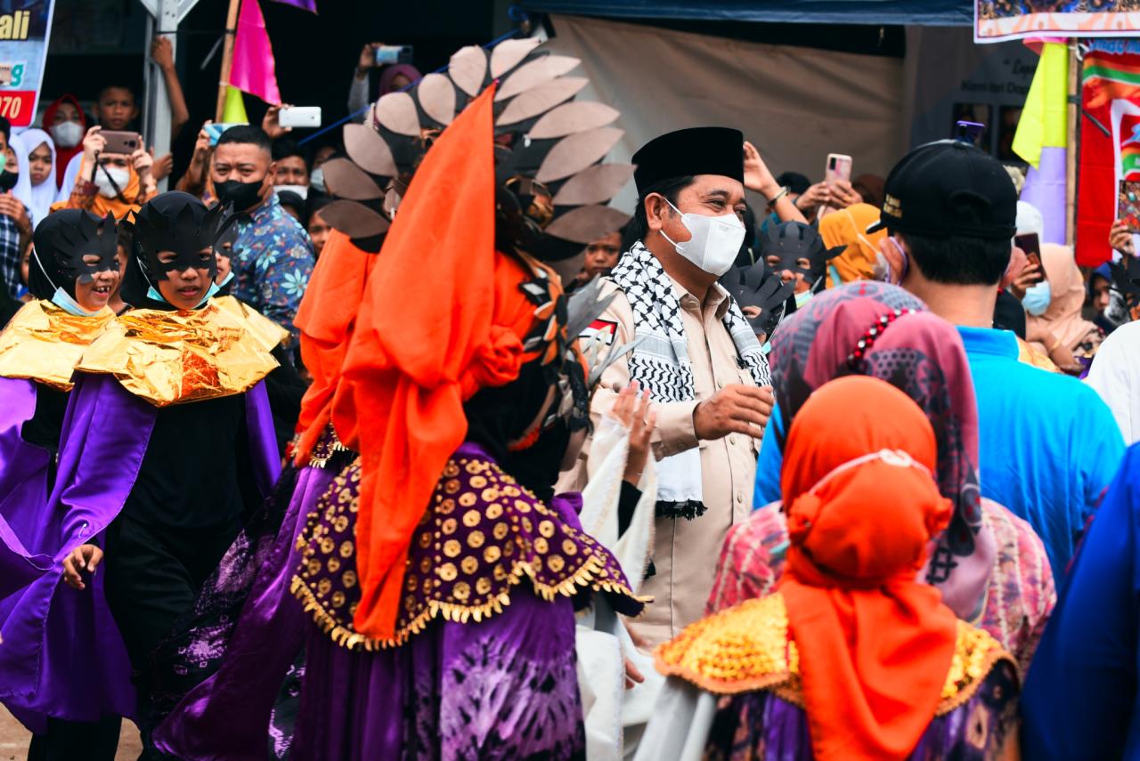 Dongkrak Pariwisata...