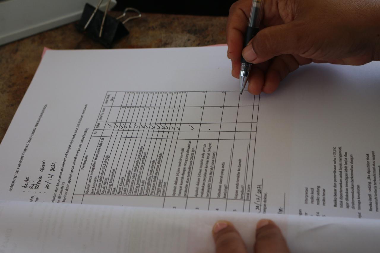 Pengecekan Kesehatan...
