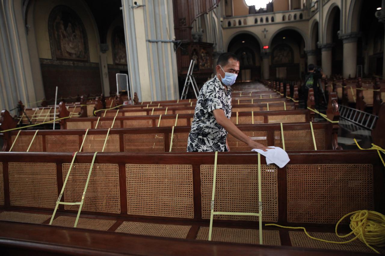 Persiapan Gereja Katedral...