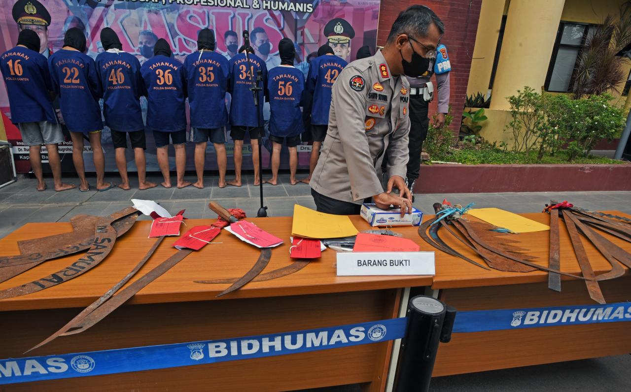 Pemberantasan Premanisme...
