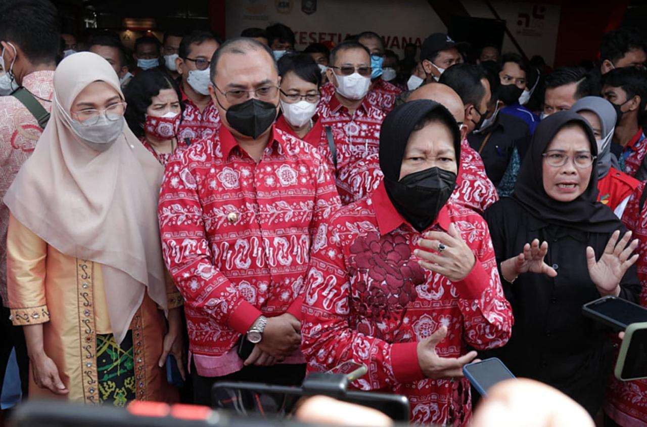 Mensos Ajak Seluruh...