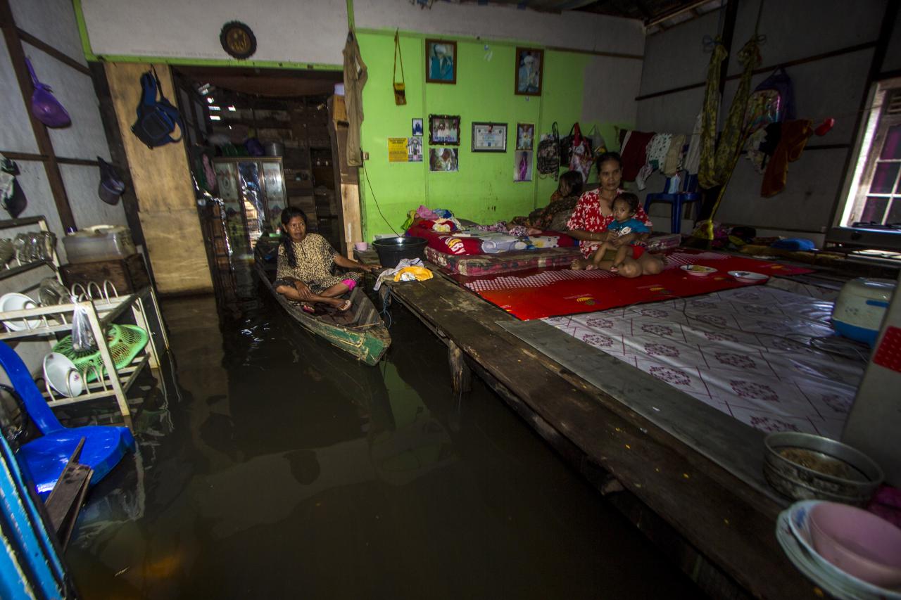 Banjir Luapan Sungai...