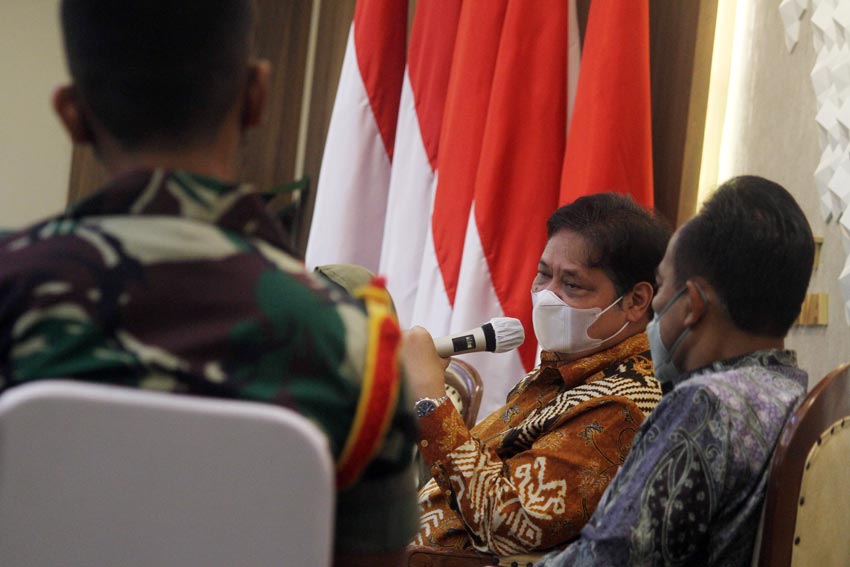 Menko Airlangga Hartarto...