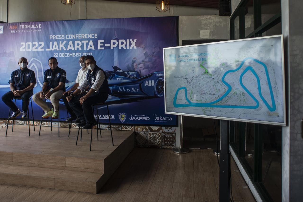 Formula E Jakarta Digelar...
