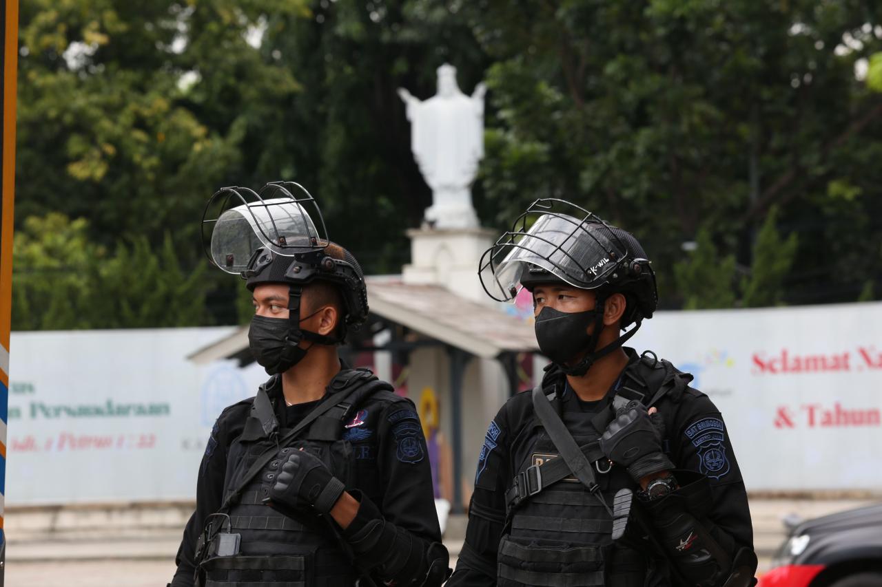 Begini Pengamanan Gereja...